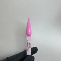 STRAWBERRY N CREAM